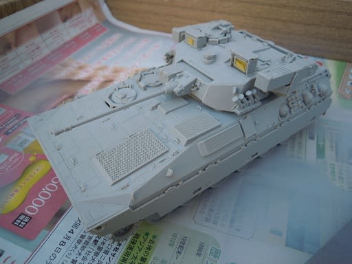 ８９式装甲戦闘車」製作記 4 とオートバイのある風景（タミヤ 自衛隊