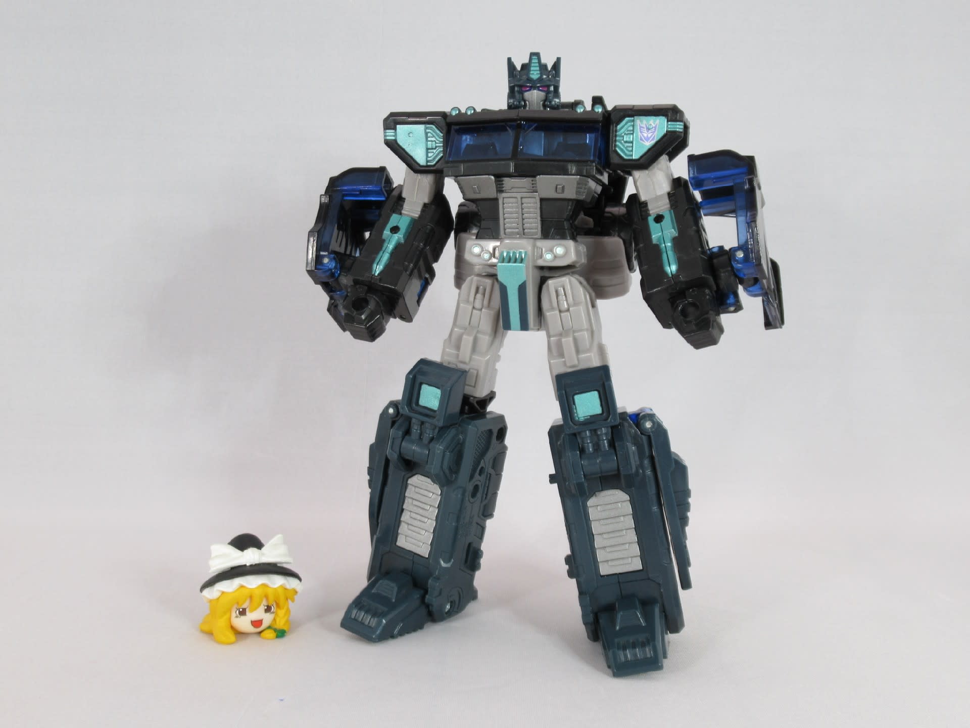 HASBRO ハズブロ トランスフォーマー オルタネーターズ オプティマス