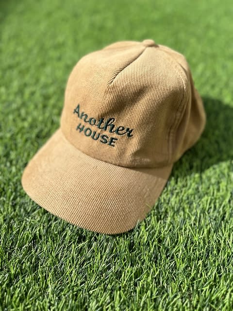 キャップのお好きな方、是非コレクションに加えてみては如何で