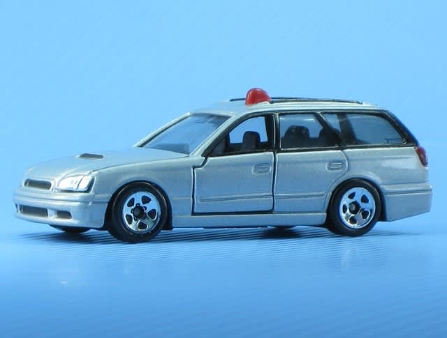 スバル レガシィ ツーリングワゴン 覆面パトカー ボケたらあかん スバル レガシィ ツーリングワゴン 覆面パトカー ボケたらあかん