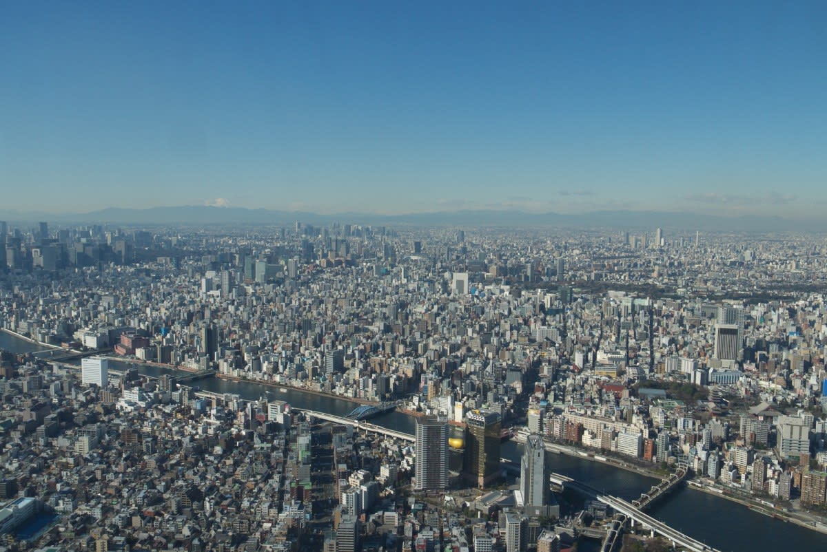 １月の東京スカイツリー フロア３５０から北西から北方向 日暮里駅 北千住駅 緑には 東京しかない