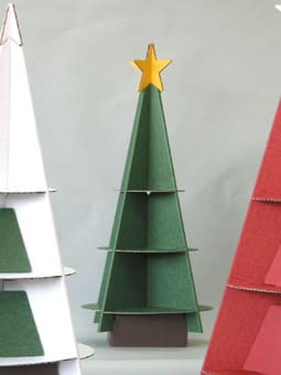 ダンボール作用点 今年のクリスマスツリー メルフのものづくり ダンボール作用点