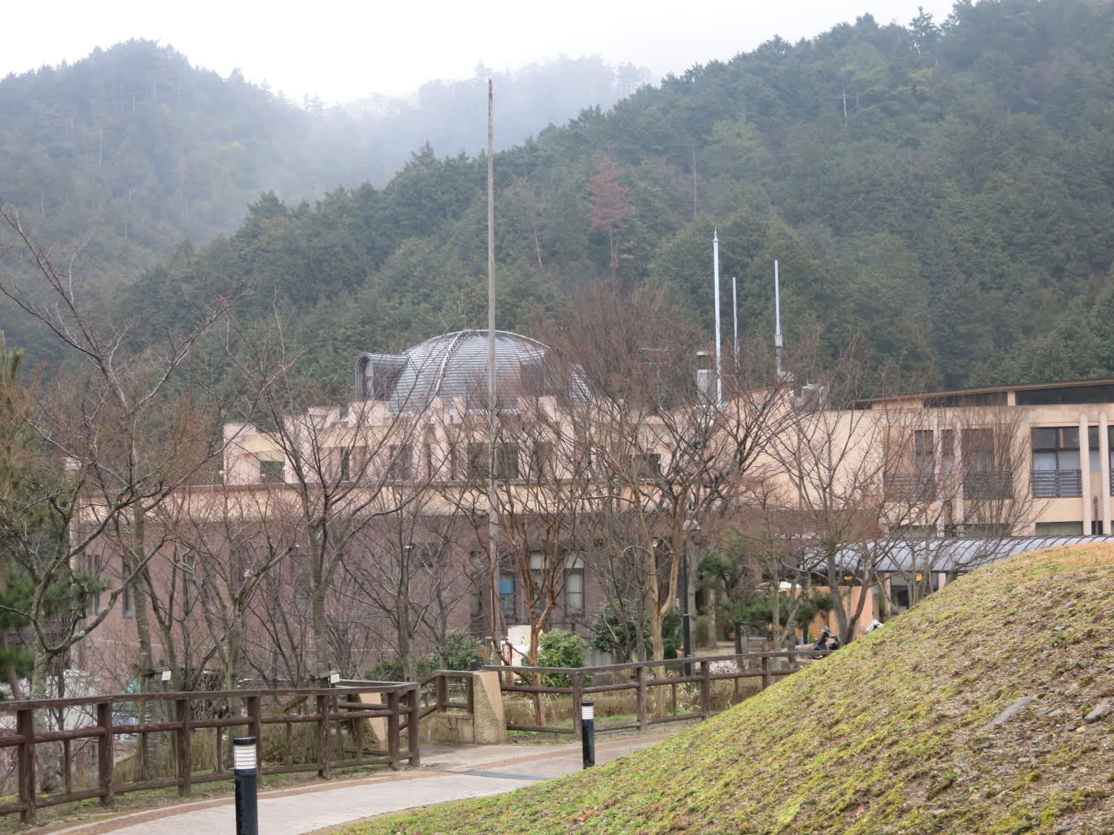 牛滝温泉いよやかの里 晴れのち晴れときどき晴れwakameまる子のちょっと一息