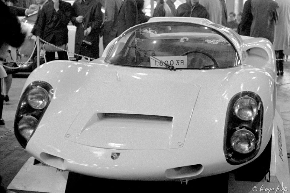 Porsche 910 1967 「滑らかな」デザインに進化したポルシェ 910 