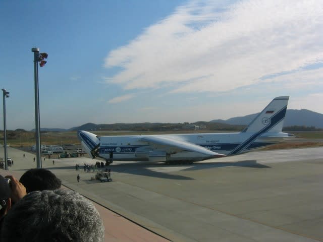 昔々 岡山空港に来た貨物輸送機 おやじの休息