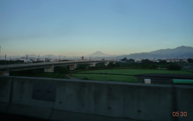 寒川からの富士山
