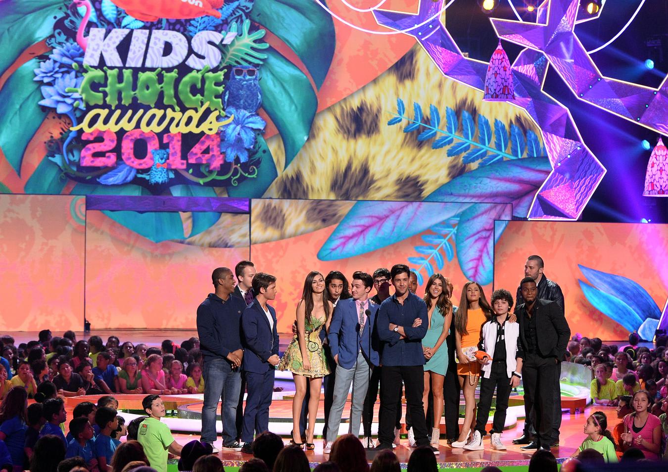 Victoria Justice 27th Annual Kids Choice Awards March 29 14 Favorite Celebrity Pictures
