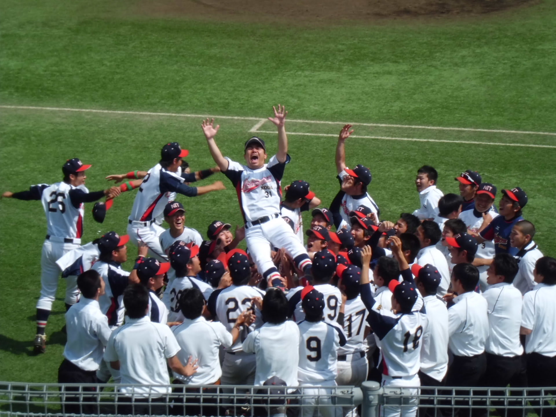 優勝しました 硬式野球部 西日本工業大学同窓会 美夜古会