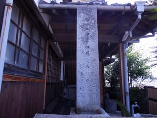 塔B