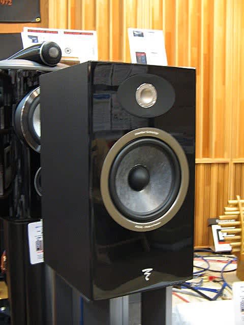 エントリースピーカーの決定版！！フランスFOCAL社のエントリー