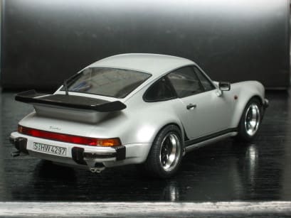 タミヤ ポルシェ９１１ターボ 製作記 What Me Worry カーモデル製作記