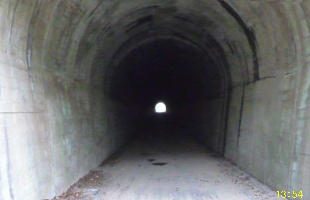 山神隧道B