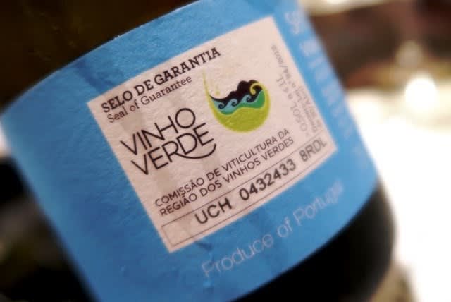 ポルトガルのワイン ヴィーニョ ヴェルデ じわじわ来ています ワインな ささやき