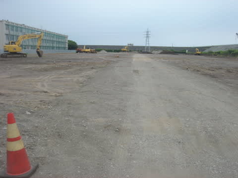 旧庵原高校跡地 里山の農園