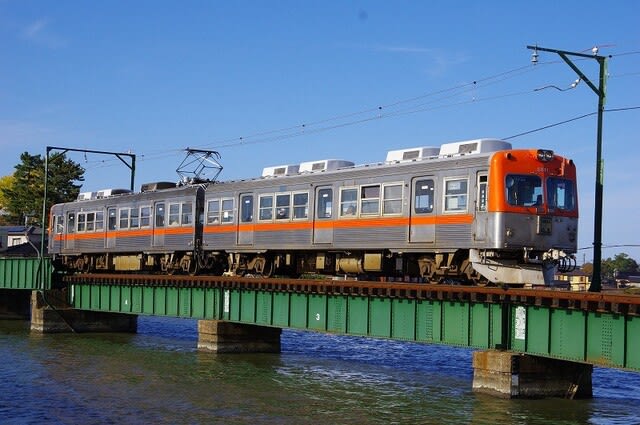 2020年11月15日 北陸鉄道浅野川線に乗る - 直通特急の臨時停車