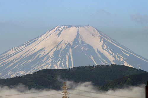今朝の富士山_20150513.jpg