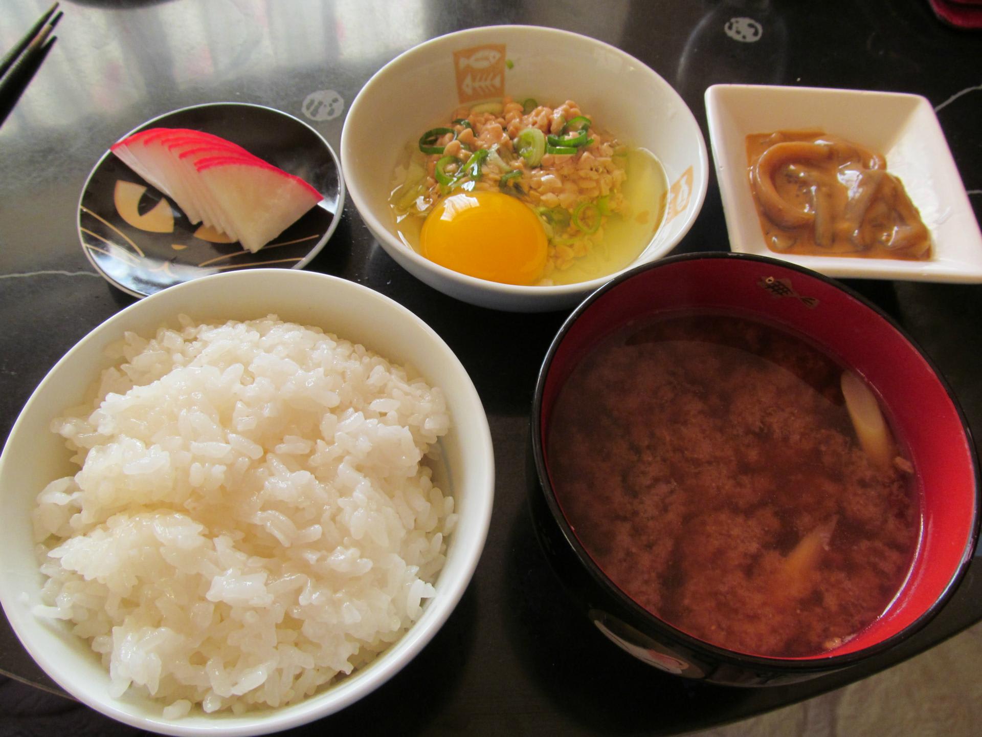 納豆卵と手作り塩辛 病になりにくい身体のための朝食