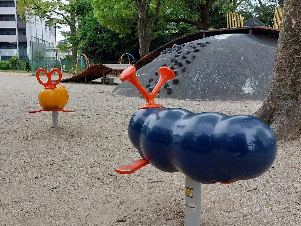 いも虫のいる公園 25 西大須公園 食いしん坊万歳 ほとんどb級 いも虫のいる公園 25 西大須公園 食いしん坊万歳 ほとんどb級