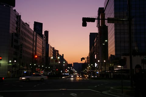 東京の夜明けと夕暮れ 夢幻飛行