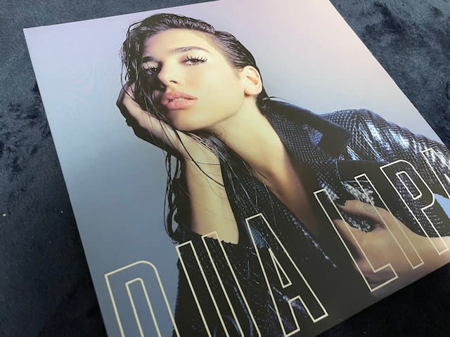 Dua Lipaの名盤、レコードでゲット! - blue deco design lab Dua Lipaの名盤、レコードでゲット! - blue deco design lab
