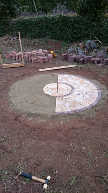 レンガの小道 サークル作成 ひーばい レンガの小道 サークル作成 ひーばい