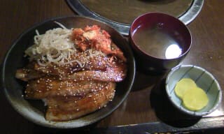 旭川の炭火焼肉 大手門で昼食 旅行 温泉 芋焼酎 食べ歩きグルメ 釣り 競馬ｇ レース アウトドア等 多彩な趣味について 札幌より情報を発信