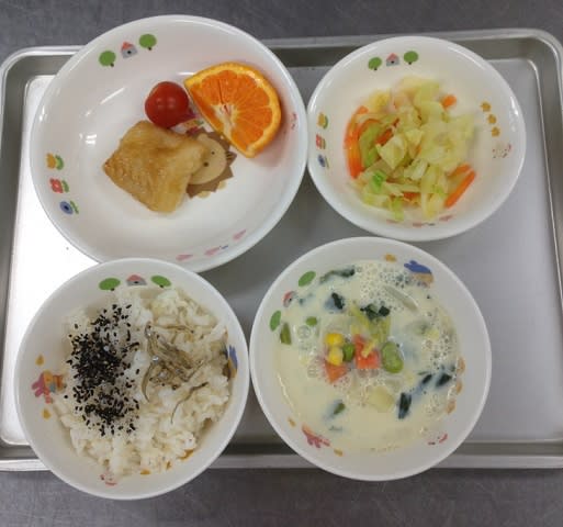 今日は洋食献立と言える献立です 給食室からこんにちは 今日は洋食献立と言える献立です 給食室からこんにちは