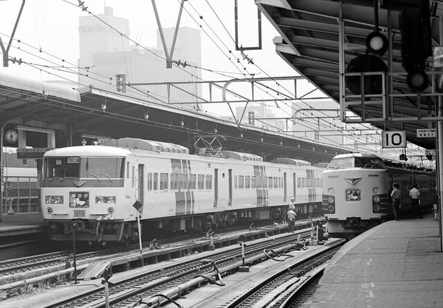 国鉄型特急電車の終焉~185系 - ｱﾝﾄﾝK「趣味の履歴簿」