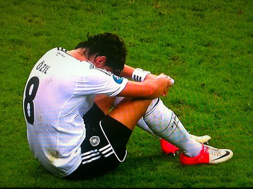 Euro2012 Semi-final Germany 1 - 2 Italy (ドイツ代表チーム Euro2012 Semi-final Germany 1 - 2 Italy (ドイツ代表チーム