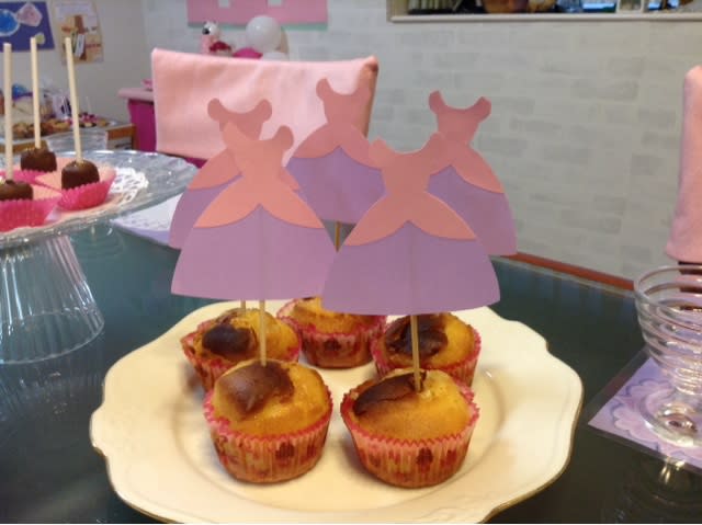 プリンセスなカップケーキ 棒付きチョコマシュマロ ワーキングマザーの週末手作り
