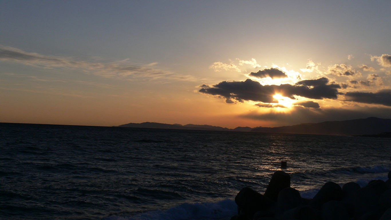 田子の浦港からの夕日 パソコンときめき応援団 壁紙写真館