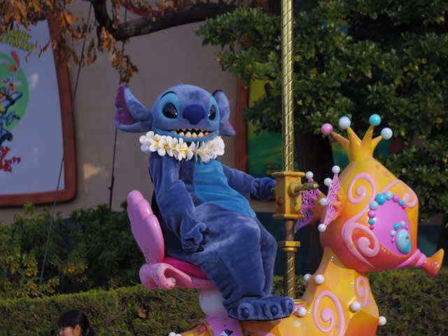 514 Tdl ありがとうハピネス イズ ヒア ブログ プーさんが大好きなみほの日記 100エーカーの森