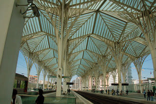 オリエンテ駅 鉄道 廃線 海外旅行