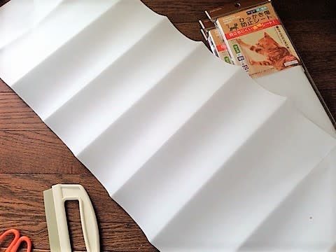 猫爪とぎ修繕と対策diy 爪とぎ防止シート プラスチック障子紙 襖 壁張り替え 毎日がうまいもん祭り 猫爪とぎ修繕と対策diy 爪とぎ防止シート プラスチック障子紙 襖 壁張り替え 毎日がうまいもん祭り