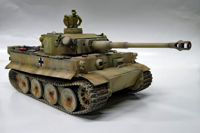 TIGER I Africa 1/35 #9 完成 - はじめの戦車模型づくり