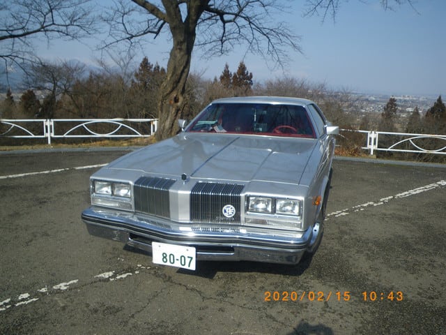 春みたいな好天に誘われて高齢者マークデビュードライブ じーじのアメ車 と W124 260e と バイク