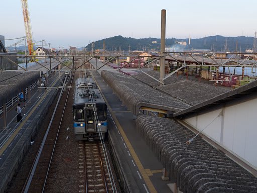 東予の旅 伊予西条の水路風景 １ まちかど逍遥