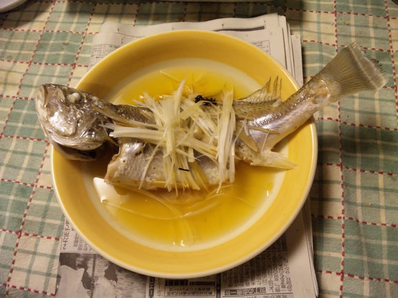 イシモチ シログチ の清蒸と炒飯 ビシッ と いきましょう