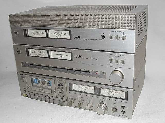 日立 HMA-3790 Lo-D Stereo Power Amplifier + HCA-4590 - テレビ修理 ...