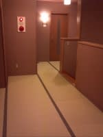 館内