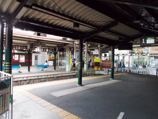 出町柳駅 叡山電鉄 観光列車から 日々利用の乗り物まで