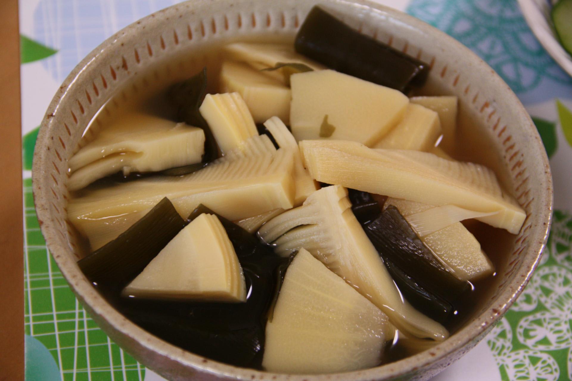 竹の子と早煮昆布の煮物 たけのことはやにこんぶのにもの きっちんさんの簡単料理