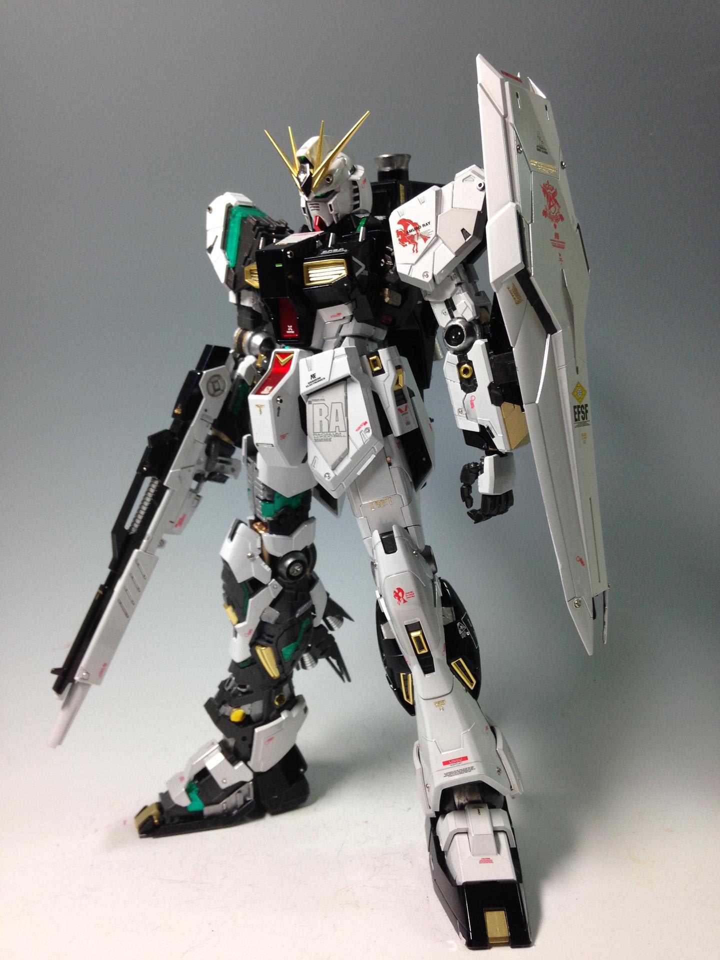 バンダイ MG 1／100 RX－93 νガンダムVer．Ka チタニウムフィ…-