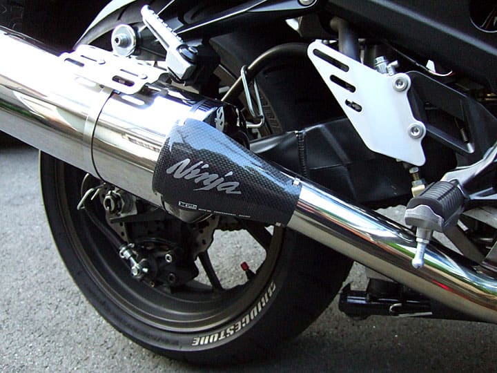 サイレンサーエアロガード装着 - ZZR1400 PHANTOM Ninja 黒影 サイレンサーエアロガード装着 - ZZR1400 PHANTOM Ninja 黒影