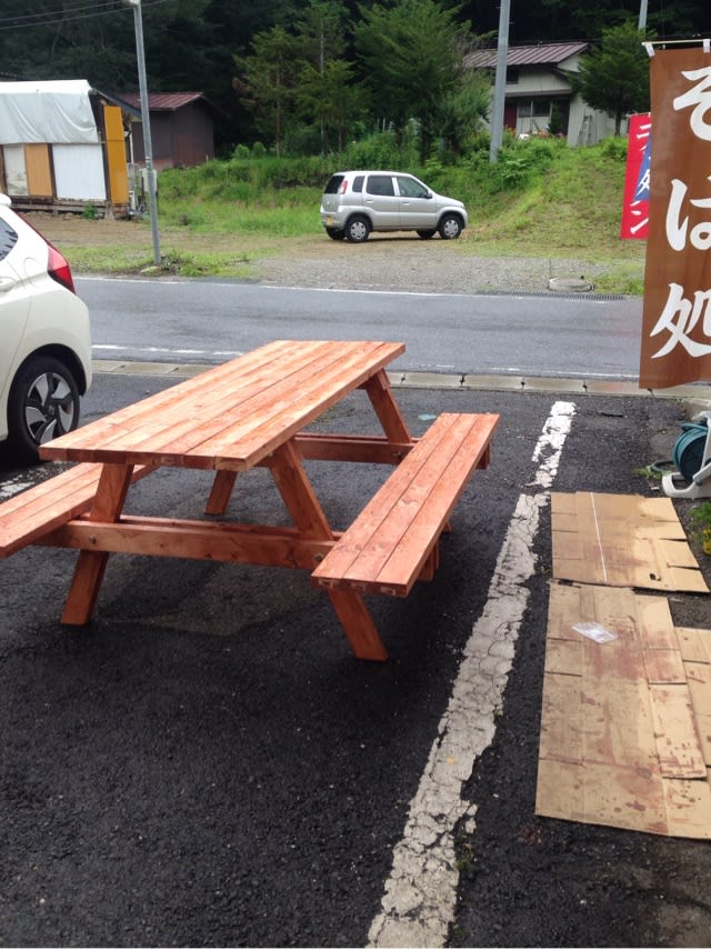 ガーデンテーブル 自作しました 最新情報 湯西川温泉 山島屋