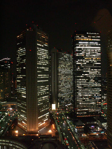 東京夜旅 第３５夜 新宿 高層ビル街 何となく歩いた結果