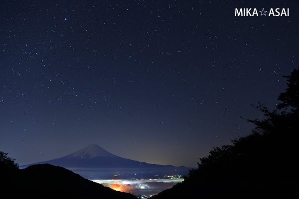 御坂峠より富士山 満天の星空 風景写真家 アサイミカ 森ガール の撮影日記 御坂峠より富士山 満天の星空 風景写真家 アサイミカ 森ガール の撮影日記