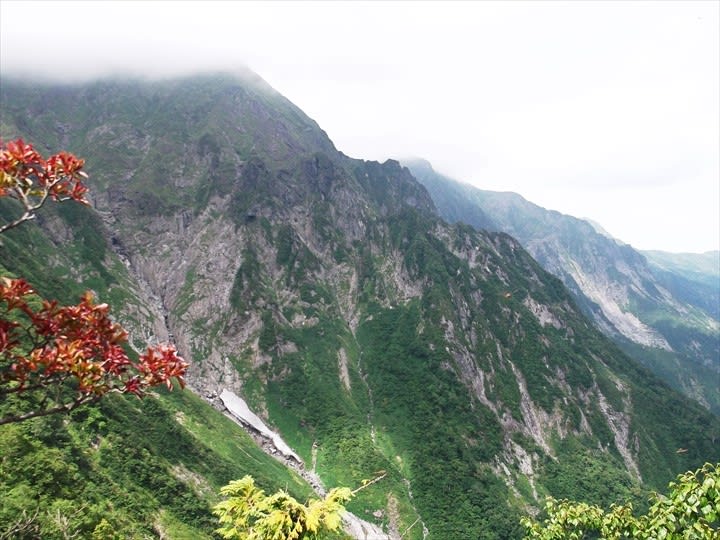 谷川岳 「日本三大岩場」と「日本三大急登」の山へ - 心が満ちる山歩き