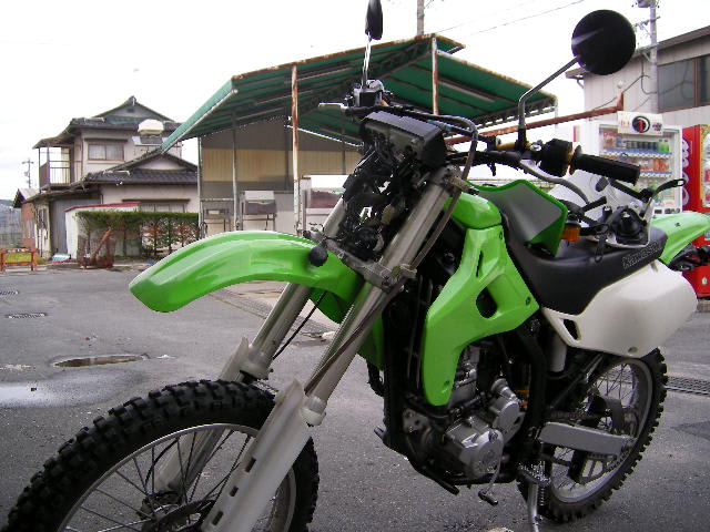 Kawasaki klx250 ヘッドライト 黒緑 良品 純正品 割れ欠けなし