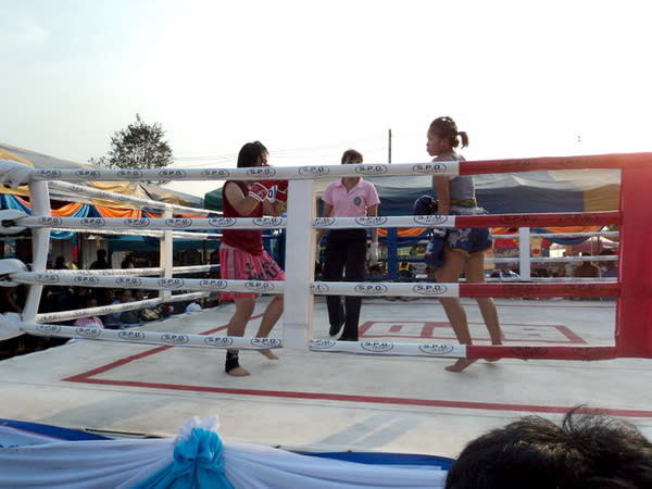 女子ボクシング 超絶ムエタイ美少女 ノンミルク 登場 バンコクから愛を込めないで ボクシング奈落編